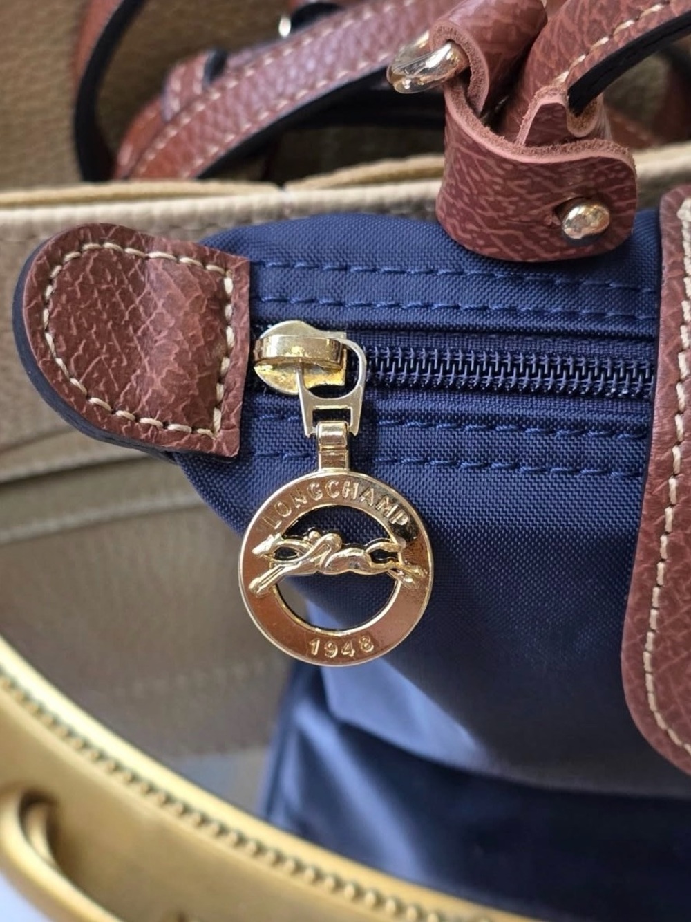 NWT MINI LONGCHAMP - Picture 5 of 5